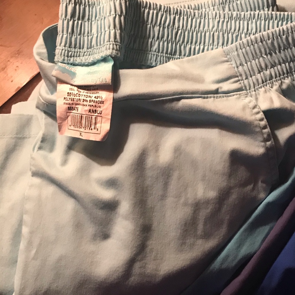 Scrub pants